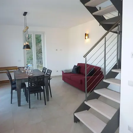 Lejlighed Casa Delle Palme Porto Valtravaglia
